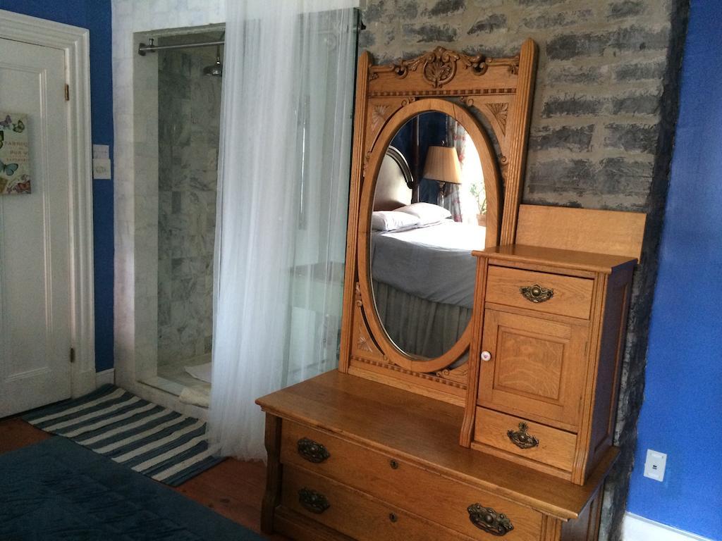 Bed & Breakfast Maison Historique James Thompson 4*