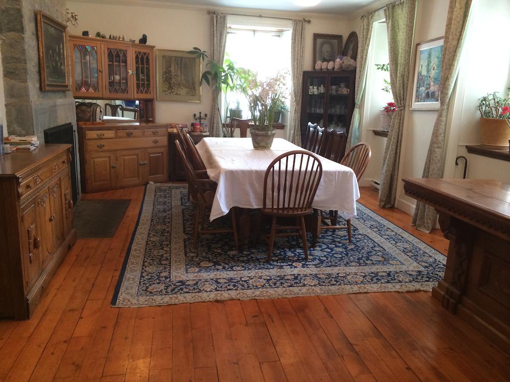 Bed & Breakfast Maison Historique James Thompson Quebec City